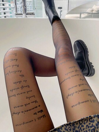 Ny stil med bokstavstryck, svarta tunna strumpbyxor, trendiga klubbkläder, E-Girl, mysiga