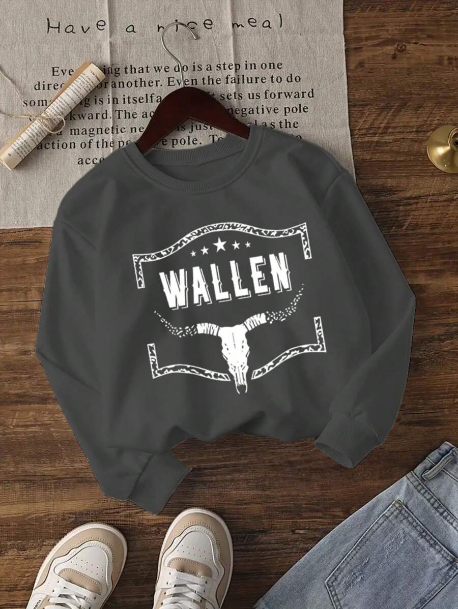 Tween Girl Bull Head Graphic Crew Neck Pullover Sweatshirt For Autumn/Winter