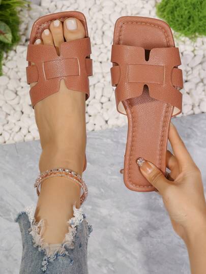 1 Pair Women's Solid Color Rhombus Crocodile Quilted Fish Scale Snake Skin Bohemian Fashion Beach Outdoor Sexy Hollow-Out Buckle Bow Sandals, Dressy Platform Sandals, Woven Strap Beach Wedge Heel Espadrille Studded Decorated Bohemian Open Toe Elastic Ankle Strap Breathable Wedge Heel Sandals, Comfortable Casual Elegant Orthopedic Flat Sandals, House Slippers