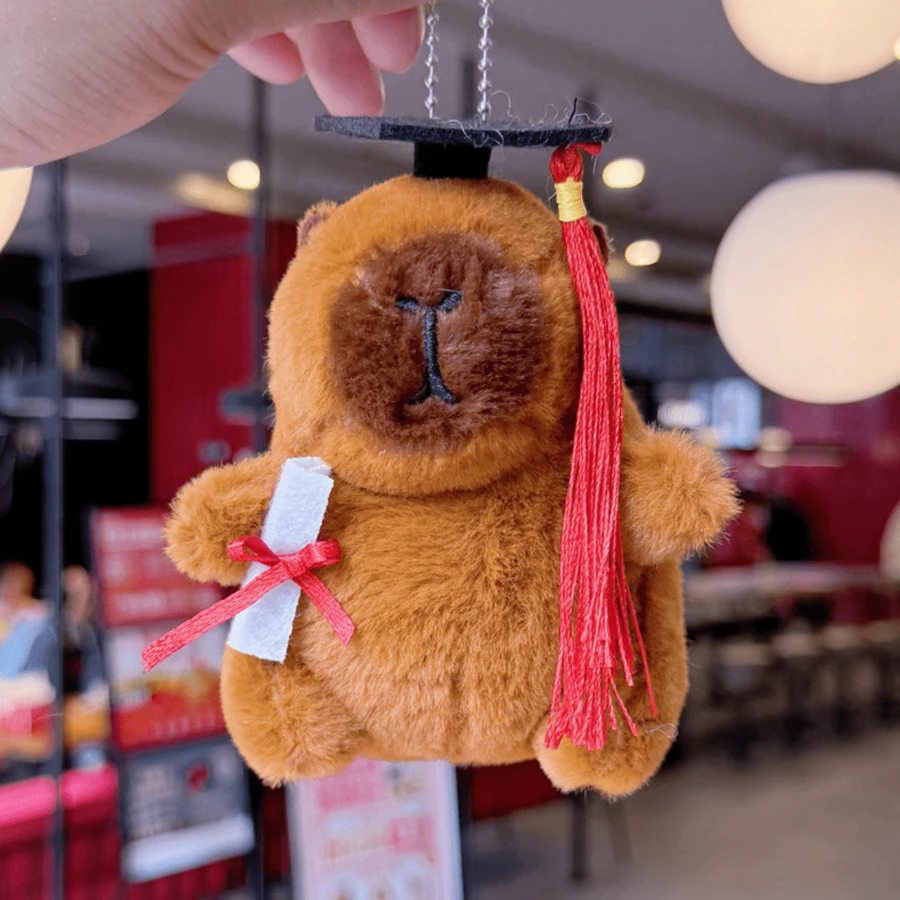 Random Color Capybara Graduate Plush Pendant, Small Gift For Graduation Season - Multicolor - View 1