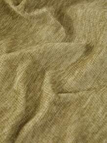 قطعة واحدة من منشفة للأريكة ذات لون بسيط نقي مع شراريب، بطانية أريكة غير انزلاقي قابل للغسيل ل- 3 مقاعد، مقاوم لخدش الحيوانات الأليفة، لتغطية الأريكة والبيئة المنزلية، مناسب لجميع الفصول - أخضر - مشاهدة 2