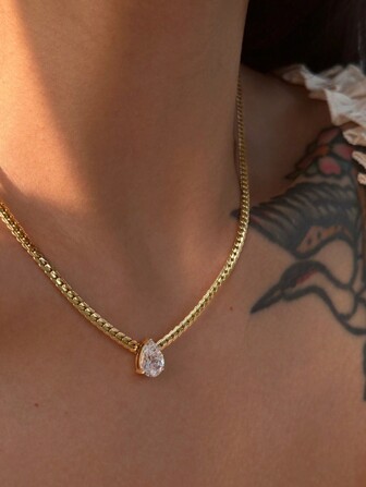 1 Piece Of Vintage 18K Gold-Plated Stainless Steel Drop Diamond Pendant Necklace Suitable For Daily And Wedding Wear Gifts For Women