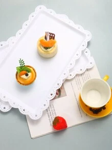 1/2/4/6pcs Plastic Rectangular & Heart Shaped Hollow Display Tray, Suitable For Cupcakes, Donuts, Macarons, Party, Birthday, Wedding, Afternoon Tea