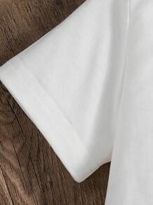 男婴两件套：卡通熊印花短袖上衣 + 假口袋休闲工装裤 - 白色 - 查看 7