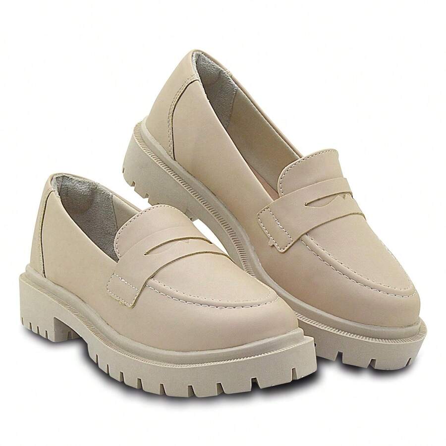 Pé com Pé Mocassim Feminino clássico Tratorado Wiki shoes
