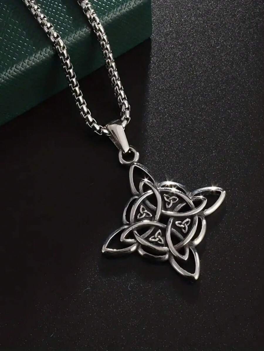 Collar con colgante en forma de nudo de bruja