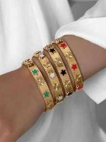 1pc Fashionable Floral Stainless Steel Golden Plated Bracelet, Water-Resistant Ladies Bangle