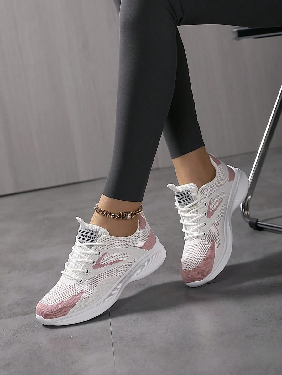 2025 秋季女式休闲运动鞋 - 透气网眼跑鞋，柔软舒适系带设计，几何图案，四季低帮，灰色/白色/绿色，MD 鞋底 - 仅限手洗或干洗