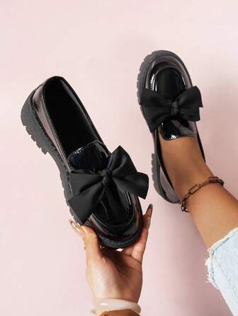 Black Thick-Soled Wedge Heel Shoes, Patent Leather, Slip-On, Round Toe, Loafers, Casual Fashionable Retro Shoes, With Bow And Shiny Details