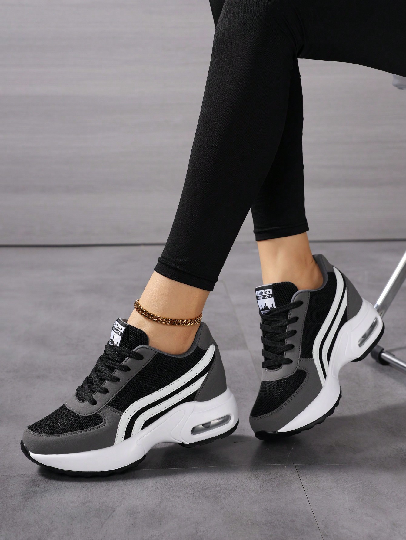 أحذية رياضية نسائية منفذة للهواء - أحذية كاجوال بن...