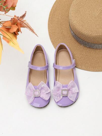 زوج حذاء مسطح أطفال عصري ، أحذية كاجوال جديدة للبنات مزينة بالراين ستون والفيونكة، مناسبة للربيع والخريف