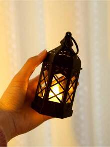 1/2/4 pièces Lanterne hexagonale portative de Ramadan (pile incluse), porte-bougie LED de style européen rétro simulé, imitant les effets de la lumière de bougie réelle, décoration de fête, décoration extérieure, décoration de jardin, convient pour les festivals quotidiens, Halloween, Noël, Action de grâce - Idéal pour les jardins, à l'intérieur, les chambres à coucher, les tables et l'extérieur