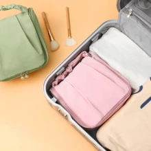 Túi đựng đồ vệ sinh cá nhân du lịch chống thấm nước Túi đựng đồ trang điểm chống thấm nước cho nữ Túi đựng đồ vệ sinh cá nhân có móc treo Túi đựng đồ khô và ướt Túi đựng đồ vệ sinh cá nhân Túi đựng đồ giặt Túi đựng đồ vệ sinh cá nhân du lịch Túi đựng đồ trang điểm Túi đi biển Túi đi biển Đồ dùng thiết yếu cho kỳ nghỉ Đồ dùng học tập Đồ dùng thiết yếu cho du lịch dành cho nữ ở ký túc xá đại học Phòng tắm - Nhiều màu - Xem 9