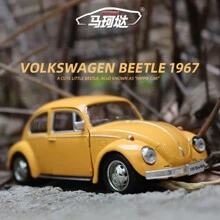 1:36 Alloy Vintage Beetle Car Model With Opening Doors Educational Toy For Boys Kids Collections Room Decoration Winter Gifts