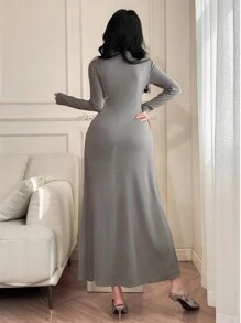 女式简约修身长袖连衣裙，前系带设计，适合春秋季节