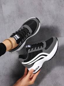 أحذية رياضية نسائية منفذة للهواء - أحذية كاجوال بنعل سميك مرتفع مع وسادة هوائية مريحة للاستخدام في جميع الفصول