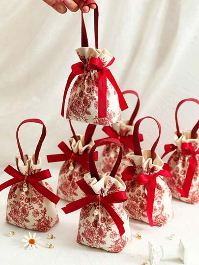 1/5件红色花朵婚礼喜糖布袋，ins风手提喜糖袋，婚礼纪念品，订婚礼物喜糖袋，高档喜糖袋，情人节礼物包装袋，带蝴蝶结和珍珠的纪念礼品袋。适用于婚礼、婚宴、情人节、派对和聚会、母亲节、送给母亲的礼物、母亲节礼物、伴娘礼物、生日礼物、婚礼宾客回礼、圣诞节装饰。
