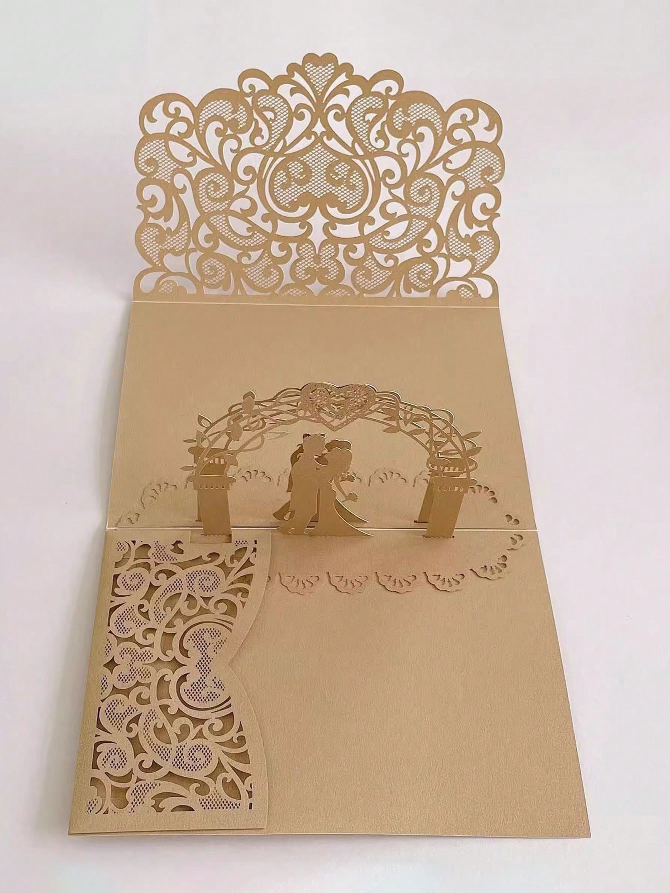 5 sets of laser-cut tri-fold wedding invitation cards, distinguished hollowed-out invitation cards with congratulatory messages, w...
