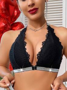 Schwarzer floraler Spitzen-Trägerbh mit Verschluss vorne für den Valentinstag. Dessous