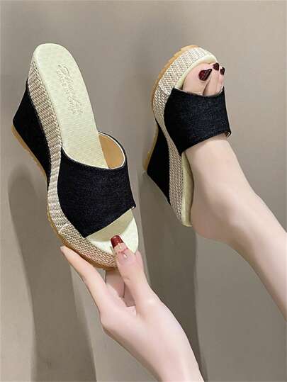 新款时尚优雅舒适坡跟女凉鞋，魔术贴厚底坡跟凉鞋，透气镂空蕾丝坡跟凉鞋，露趾百搭哑光派对凉鞋