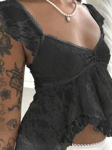 Women Summer Sexy Lace Floral Crop Top Tanks Sleeveless Square Neck Ruffled Crop Camisole Y2k Going Out Mini Lace Tops - 黑色 - 查看 2