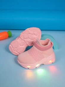 New Kids Soft & Breathable Mesh Casual Sneakers, Lightweight Lace-Up Outdoor Sports Shoes With Non-Slip Sole And LED Lights