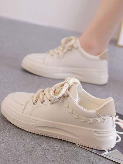 2025新款春夏女款白色运动鞋，韩版休闲鞋垫厚底厚底硫化鞋，百搭女士运动鞋