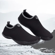 Unisex Kids Aqua Shoes Non-Slip Easy To Put On Quick Dry Lightweight Comfortable Water-Draining Sneakers