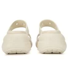 Crocs Pantuflas y sandalias clásicas esponjosas, 207670-2Y2 - Blanco hueso - Ver 5