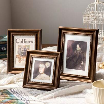 一套高端复古棕金色相框墙饰，8x10/5x7英寸相框套装，复古风格，哑光做旧相框，咖啡色，支持横竖摆放，适合桌面或墙面装饰，复古墙面艺术家居装饰，适用于客厅、卧室、生日、毕业礼物等场合。