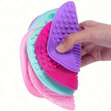 1pc Silicone Apple Shaped Brush Cleaning Mat With Suction Cup, Portable Makeup Brush Cleaner