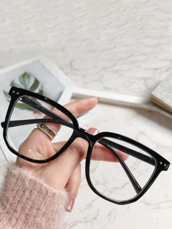 1 st. svarta fyrkantiga plastglasögon för kvinnor, amerikansk stil, lämpliga för dagligt kontor och universitetsbruk, transparenta glasögon för datorläsning, spel, TV och telefoner, mot ögontrötthet och