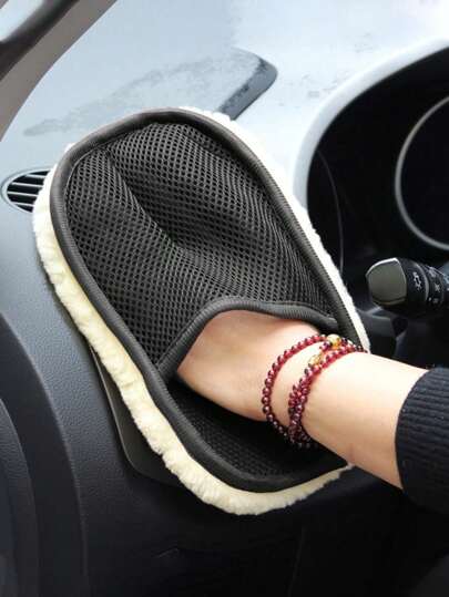1pc Car Wash Woolen Glove, Thick Warm Car Cleaning Glove For Car Beauty, Car Polishing, Waxing, Car Interior Cleaning, Soft & Protective,Car Accessories