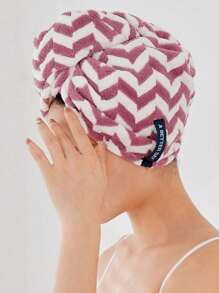 时尚吹风帽，多种图案可选，舒适造型帽，珊瑚绒材质，吸水性强，柔软舒适，均码，家居浴室装饰，秋季装饰，返校季必备，可作浴巾、发帽、浴巾，适用于美容院、酒店、运动、居家等场合，也可作毛巾、护肤吹风巾使用。 - 多色(均碼) - 查看 10