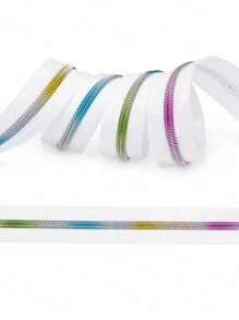 1 套（177.17 英寸拉链 + 10 个拉链头），5 号彩虹渐变拉链齿，白色，尼龙拉链，可选浅金色或银色拉链头，可自由修剪至所需长度，适用于服装、箱包、笔记本等。 - 多色 - 查看 5