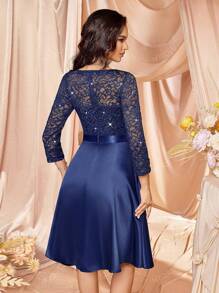 MIUSOL Robe de soirée élégante en satin à col en V, manches longues, avec fleurs de dentelle pailletée, robe de fête, robe pour invité de mariage