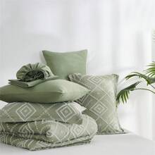 7-Piece Cozy Cut Flower Comforter Sets Queen - Soft Microfiber, Lightweight, Breathable - Twin/Full/Queen/King Summer Bedding Set, And Bed In A Bag, Suitable For All Seasons, Comes With Comforter, Flat Sheet, Fitted Sheet And Pillowcases, Ideal Gift