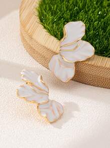 1 对优雅的金属枫叶和花朵设计吊坠耳环，适合日常服装搭配，多种场合佩戴情人节、妈妈、母亲、母亲节、礼物 - 紅色 - 查看 3