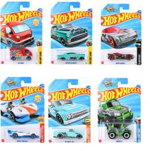 Mattel HotWheels 1:64 比例赛车玩具，适合儿童和收藏家生日圣诞礼物保时捷汽车玩具宝马玩具车卡丁车、越野车、商用车，多种类型可供选择 - 25B#31X-34 - 查看 3