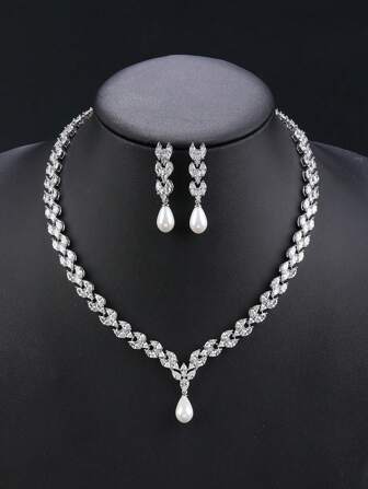 3 pièces/set de bijoux comprenant un collier et des boucles d'oreilles en zirconium cubique de luxe. Collier de mariée avec de fausses perles, assorti à la robe de mariée. Cadeau de la Saint-Valentin