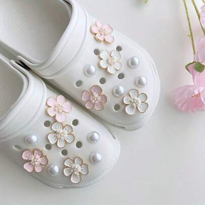 16 Stücke süßer Stil Legierung Blume Perle DIY Schuh Dekor, geeignet für Damen Clogs, Pantoffeln, Sandalen