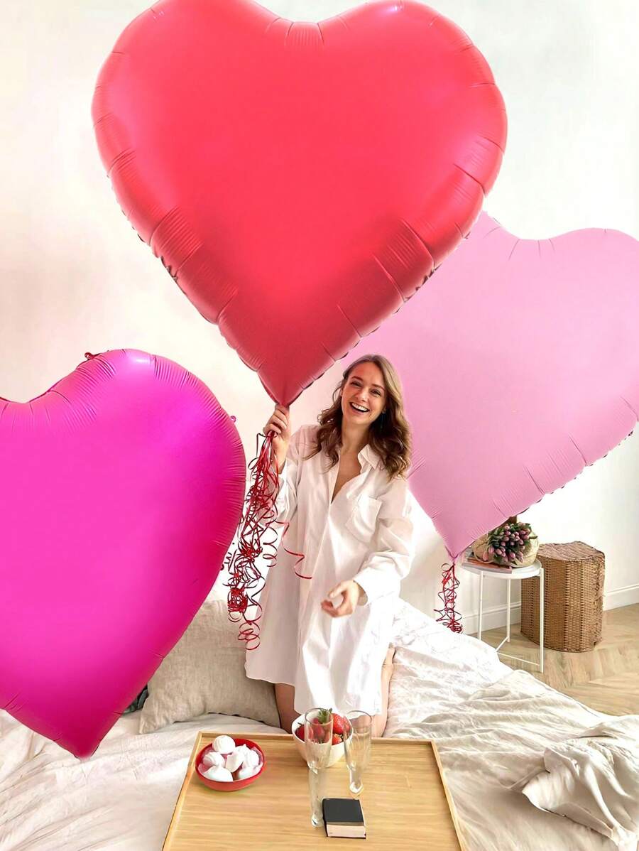 1pc/2pcs 63 Inch Giant Heart Shape Foil Balloon With Gold Foil "I LOVE YOU" Print, Suitable For Wedding, Engagement, Anniversary, Valentine's Day Party Decoration Back To School Valentine's Day - Multicolor - View 1
