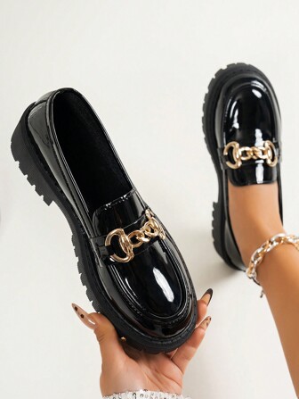 女士多功能圆头休闲金属装饰低跟拖鞋，镜面材质，复古优雅英伦风，舒适柔软中跟牛津鞋，黑色光泽，2025春夏秋冬