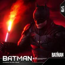 Hasbro DC Figure Series, DC Multiverse  1:9 The (Filme) 2022 Novo  Figura de Ação com Acessórios, Estatueta Decorativa para Festa de Halloween e Natal