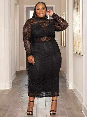 Plus Size Women's Semi-Sheer Lace Long Dress, Slim Fit, Summer