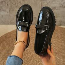 2025 New Style Versatile Anti-Slip Durable Breathable Glossy Women Loafers - Black - View 4