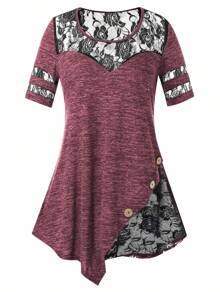 Plus Size Elegant Lace Accent T-Shirt With Asymmetric And Button Details - Màu Đỏ Sâu - Xem 5