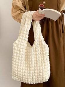 一款手工制作的韩式褶皱云朵泡泡单肩包，清新时尚的大容量手提购物袋，多功能化妆品收纳包兼钱包，便携式化妆刷架，可放置雨伞、手机、耳机等物品。