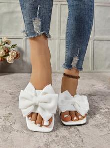 Damskie sandały z kwadratowym noskiem i kokardą w dużych rozmiarach - Biały - Zobacz 4