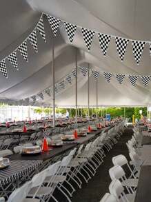 1 件 10/30 米黑白方格旗横幅赛车生日装饰品，适用于赛车派对用品，方格旗黑白三角旗赛车横幅 | 主题派对装饰塑料旗帜 | 赛车派对装饰 | 装饰性生日烧烤吧悬挂配件 - 彩色 - 查看 6